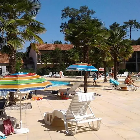 דירה T2 Mabouya Avec Piscine Et Tennis