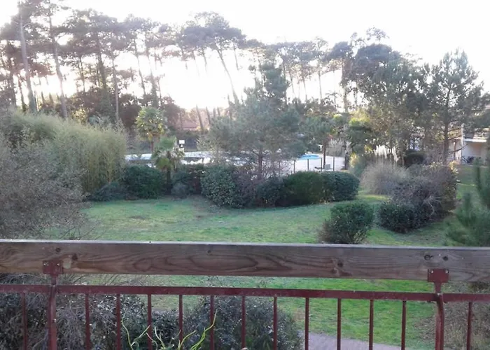 Lägenhet T2 Mabouya Avec Piscine Et Tennis